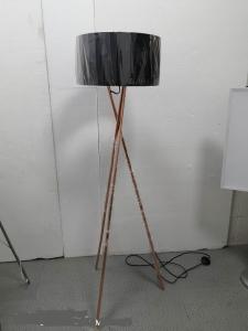 Wholesale 110V Simple Modern Table Lamp E27 60W Grey Wooden Tripod Floor Lamp from china suppliers