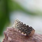 Thai Sterling Silver Band Ring with Marcasite Vintage Old Style Jewelry (R121401
