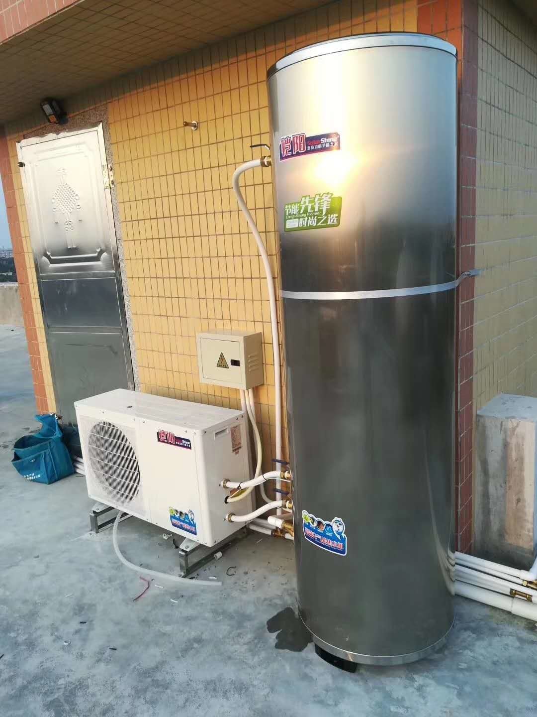 Galvanized Sheet R410a 1.5HP 5KW Airsource Heat Pump