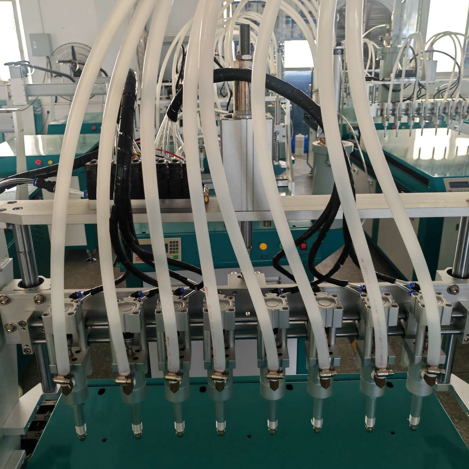 150W Glue Dispensing Robot 8 Heads Adhesives Dispenser 220V For 2x4 Back Lit Panel Light