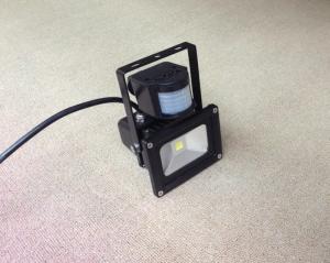 China PIR sensor waterproof IP65 high brightness LED floodlight 20W on sale