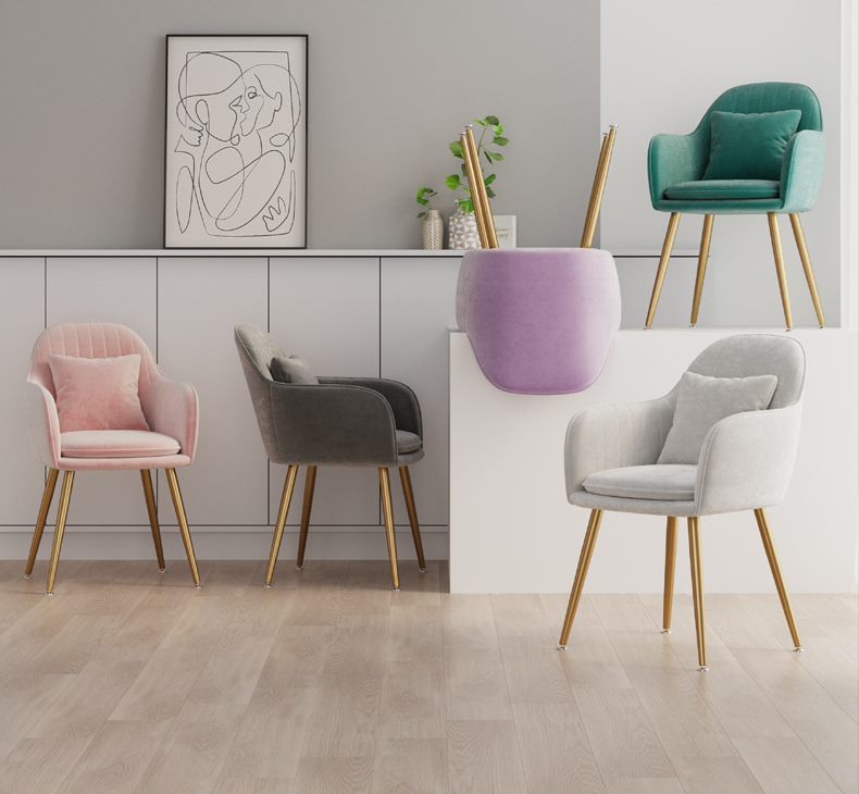 Modern Italian French Sillas Fabric Velvet Kitchen Dining Chair with Adjustable Height and 47*44*83cm Dimensions
