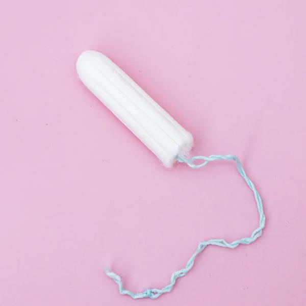 Wholesale Feminine Hygienic Absorbent Menstrual Disposable Cotton Tampons Free