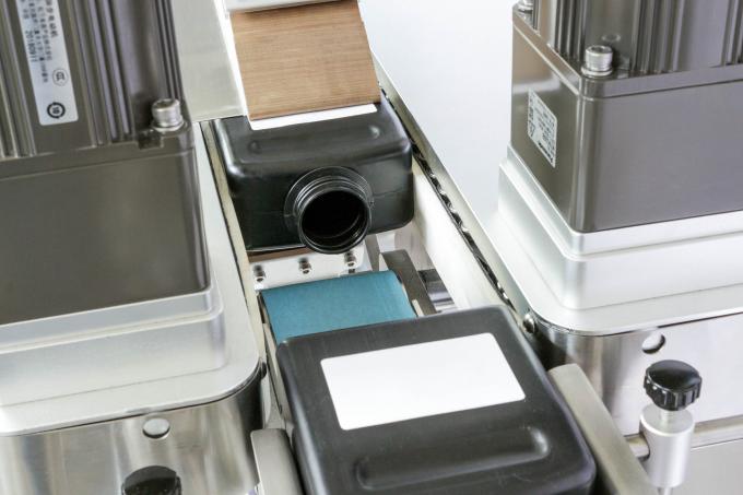 SGS Max 250pcs/min Touch Screen Automatic Labeling Machine 0