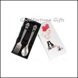 Wholesale Stainless steel Wedding gift set spoon and fork souvenir gift from china suppliers
