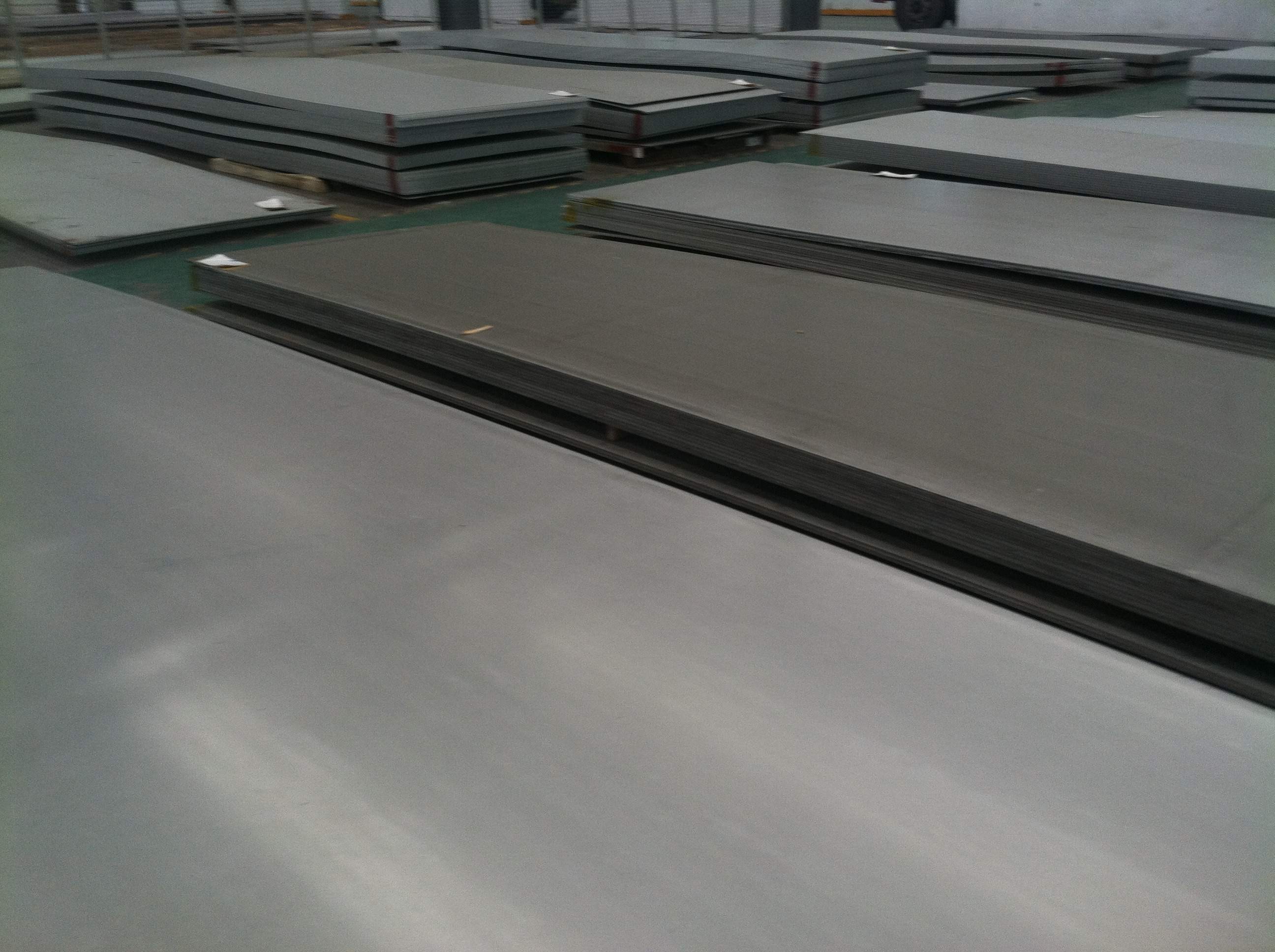2000mm Width 304 S30408 1.4301 Hot Rolled ASTM A240 Stainless Steel Plates NO.1 Finish