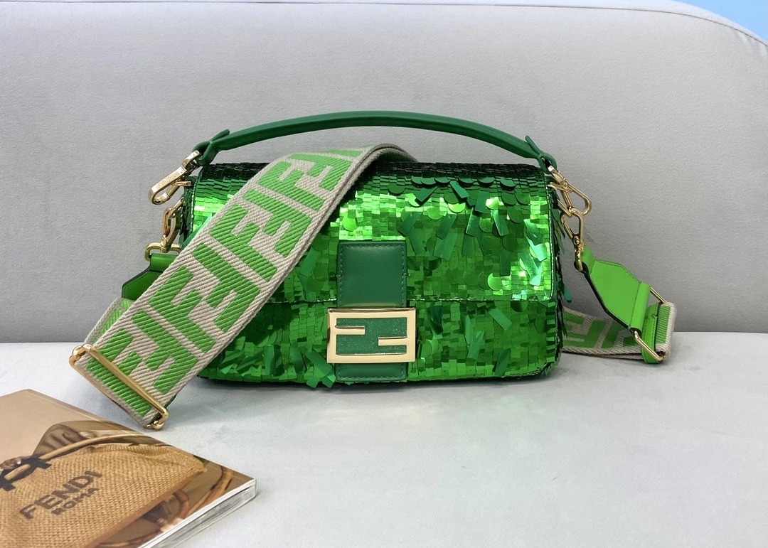 Bead Piece Decoration Bling Bag Unque Shine Cross-Body Bag Baguette Bag