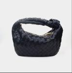 Woven Knotted Dumplings Fashion Womens Leather Bag Steamed Buns Small Bags