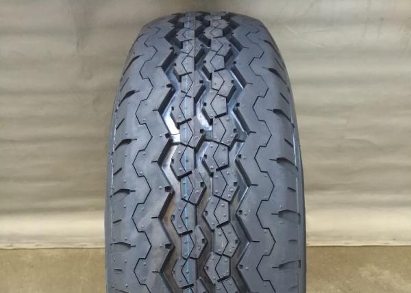 175R13LT Light Truck Tires 97 / 95Q Premium Natural Rubber Materials Eco