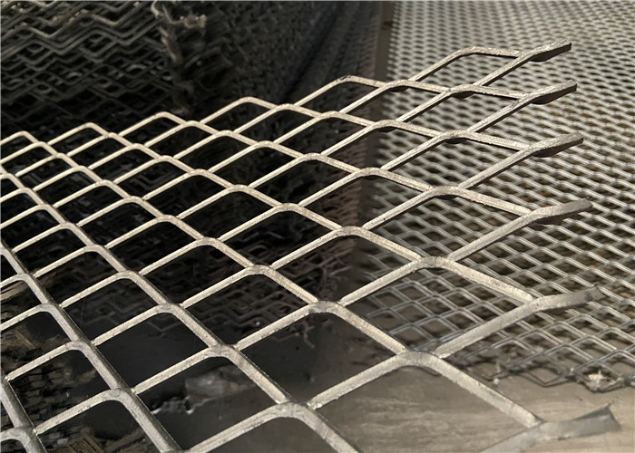 Low Carbon Steel 0.5mm Galvanized Expanded Metal Sheet For Building