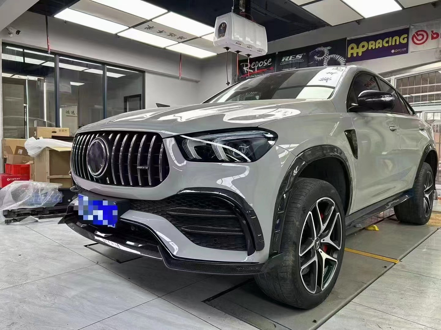 For Mercedes-Benz GLE Coupe Carbon Fiber Body Kit GLE Coupe MSY Style Carbon Fiber Front Lip Diffuser Spoiler Kit