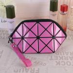 Wholesale Geometric Diamond Lattice Small Cosmetic Bag Fashion