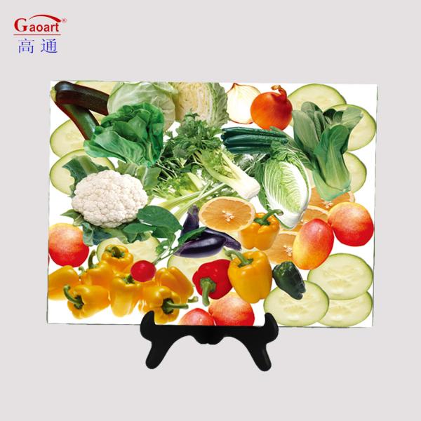Professional-Grade Tempered Glass Cutting Board Ideal for Busy Restaurant