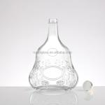 700ml Clear Spirit Glass Bottle Unique Design for Brandy Base Material Super