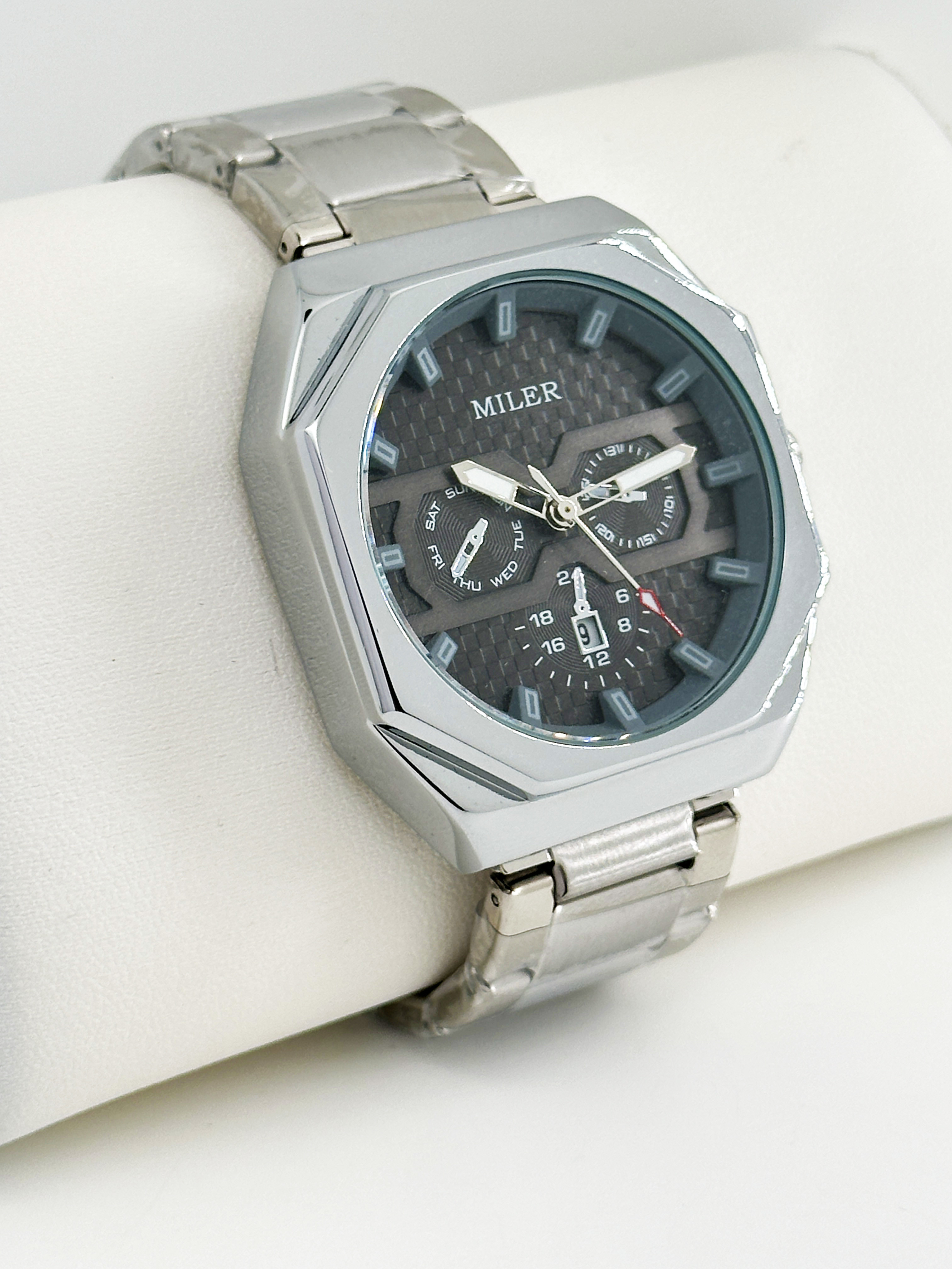 Miler Stainless Steel Band Waterproof Luxury Wrist Men Quartz Watch