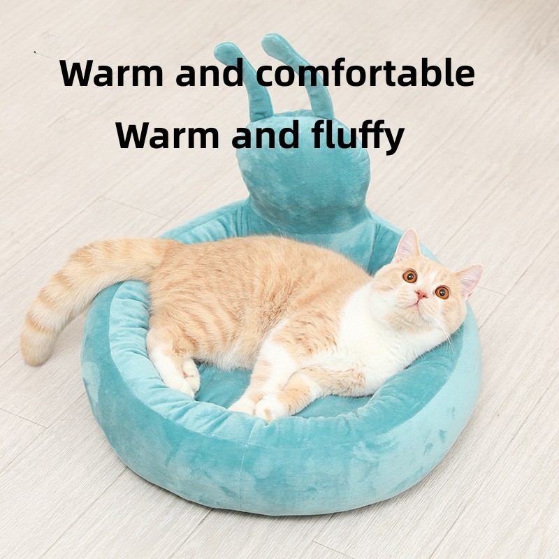 snail cat bed