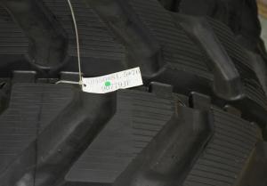 Wholesale 58 Link Excavator Rubber Track Kb450*81.5*76 For KOMASTU PC 30 PC40 from china suppliers