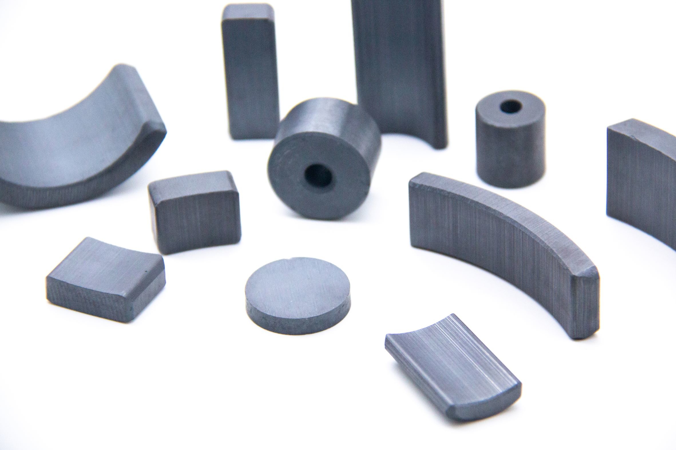Small Permanent Magnet Ferrite Used In Steering Motors In Advanced Automobiles