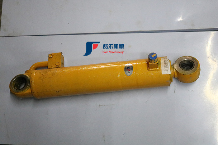 Yellow XCMG Wheel Loader Parts Left Steering Cylinder 803082927 XGYG01-119E