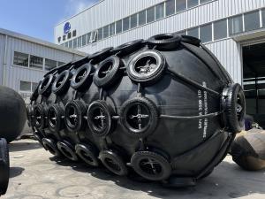 Wholesale Black / Grey Pressure Performance Cylinder Pneumatic Rubber Fender from china suppliers