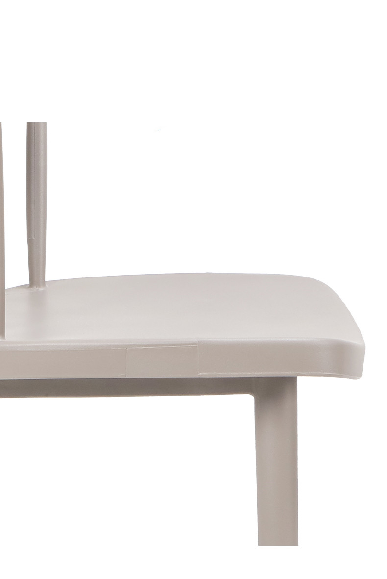 Minimalism Plastic Dining Chairs Max Load - Bearing 200KG With Bold Legs