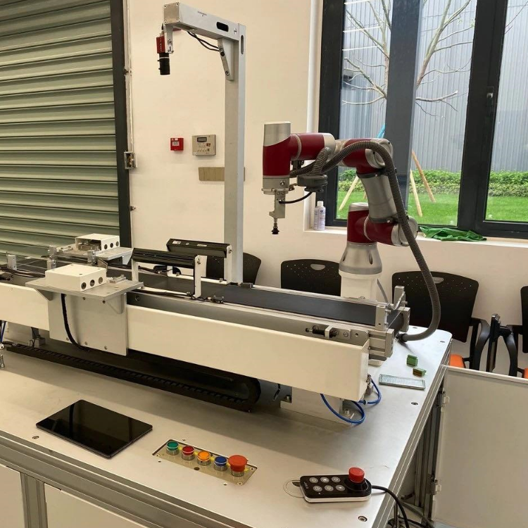 Cobot Robot Of JAKA Zu 12 12kg Payload With 6 Axis Universal Robotic Arm Used For Welding Robot