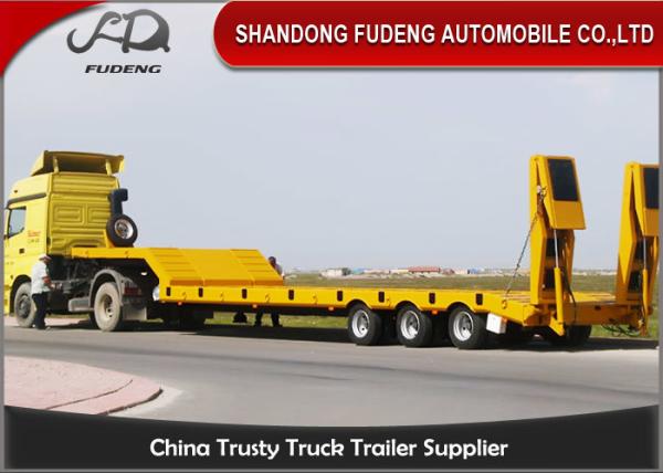Triple Axle 80 Ton Low Bed Semi Trailer With Hydraulic Ladder For Transport