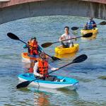 Wholesale cheap single sit on top HDPE blow molded plastic fishing kayak with