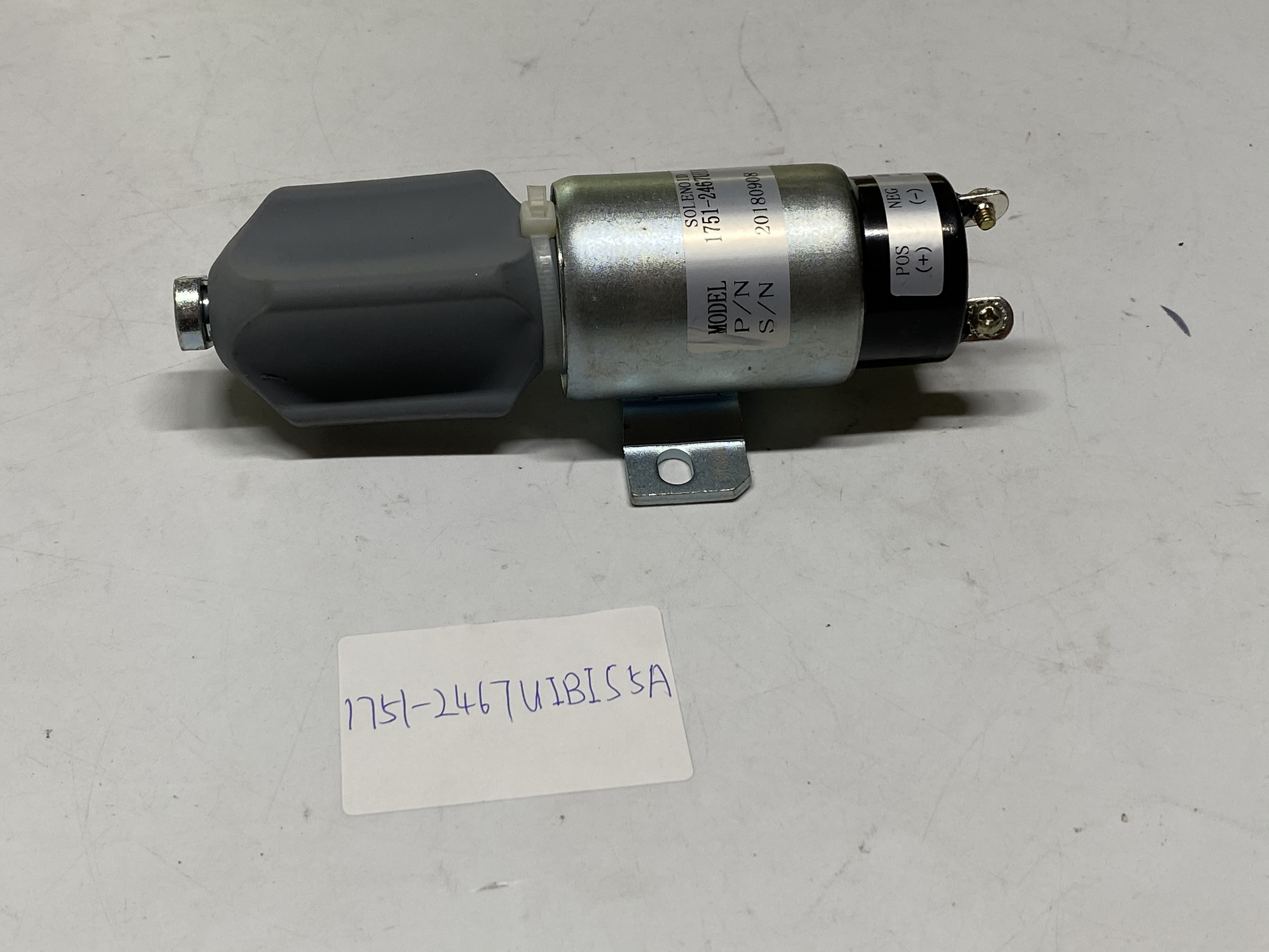 Construction Works Spare Parts for Excavator PC300-7 Engine Solenoid Valve 6743-81-9141