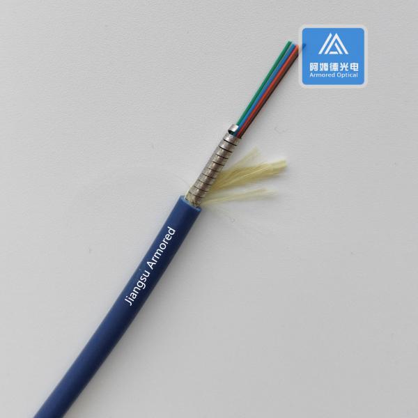 4 Cores SM Spiral Armored Fiber Cable 4.8mm Blue PVC Rodent Resistant FTTH Micro