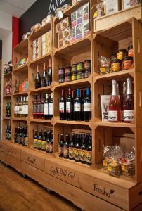 Wholesale Shop Furniture Grocery Store Displays Wood Gondola Shelving Flooring Adjustable from china suppliers
