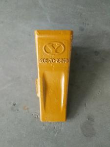 Wholesale Excavator Komatsu PC200 Mini Digger Bucket Teeth Tooth 205-70-19570 from china suppliers