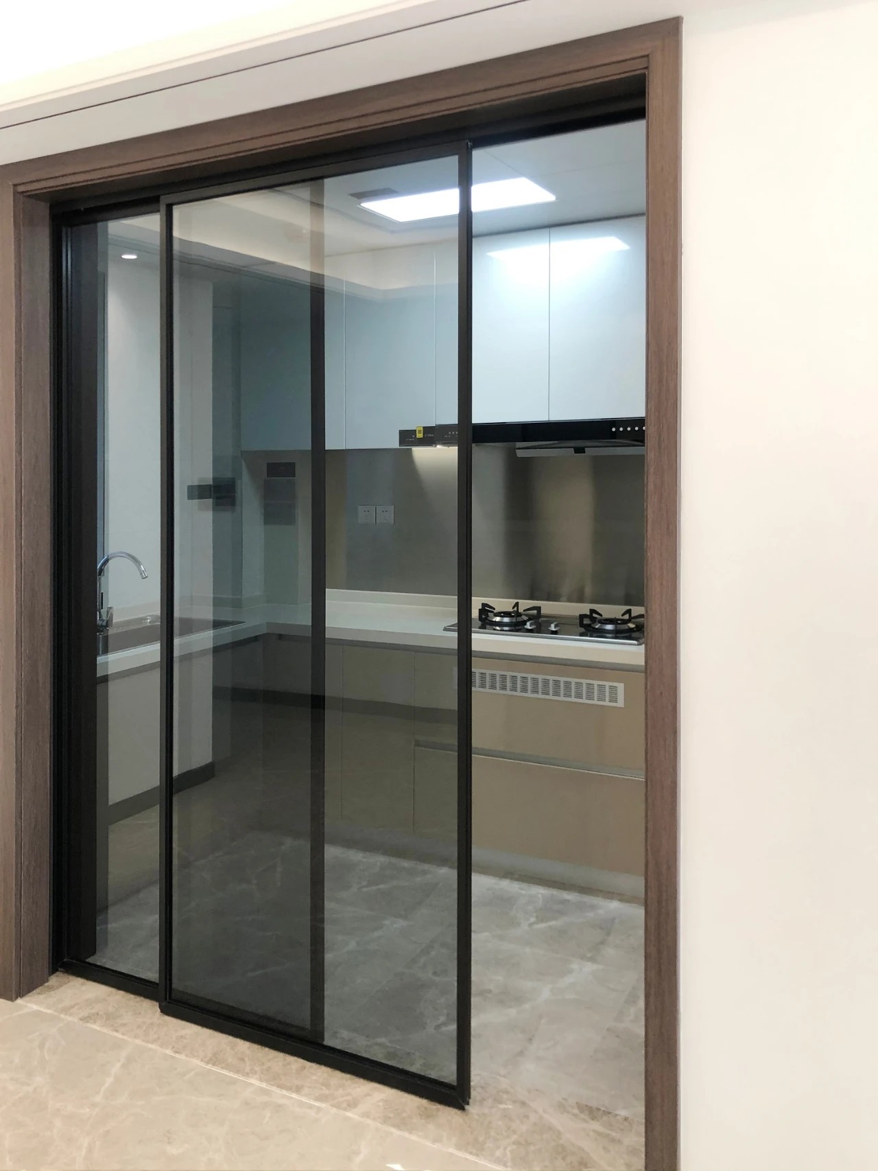 Interior Sliding Door Aluminium Extrusion Profile