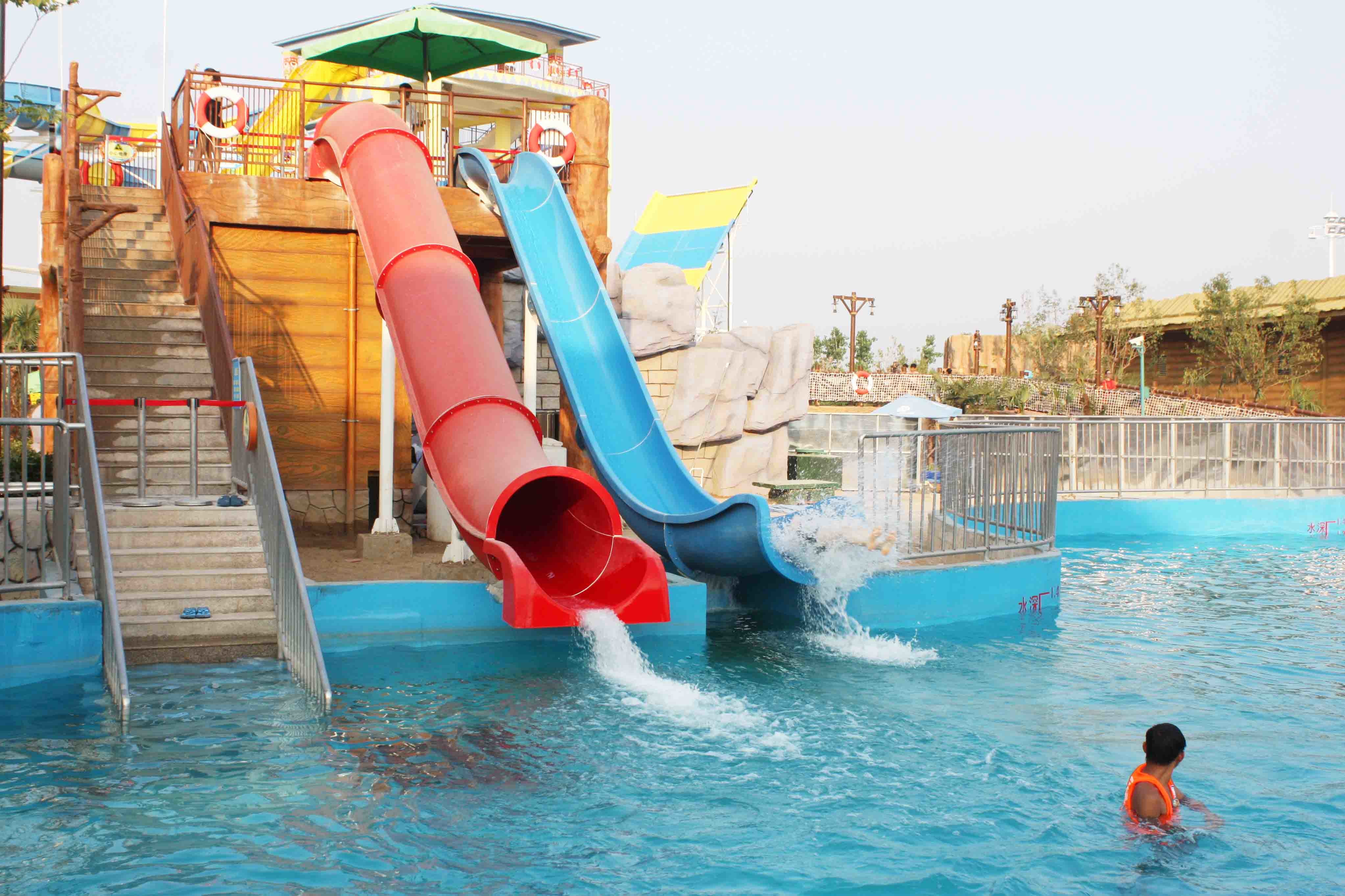 SGS Approval Huge Theme Park Adult Water Slides In Water Parks , Blue