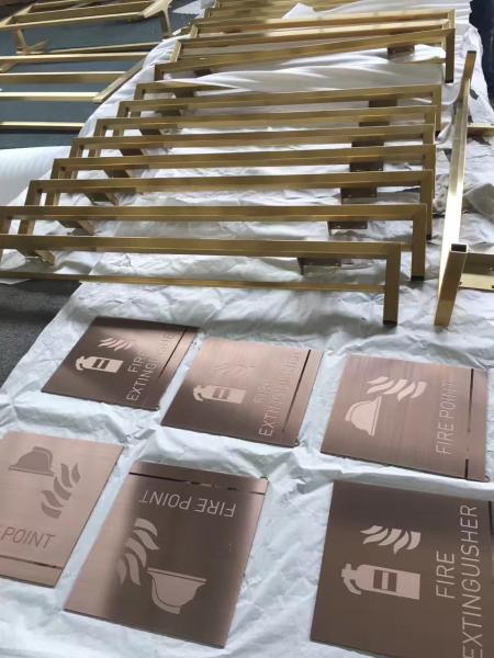 China custom made newest designs stainless steel furniture manufacturers