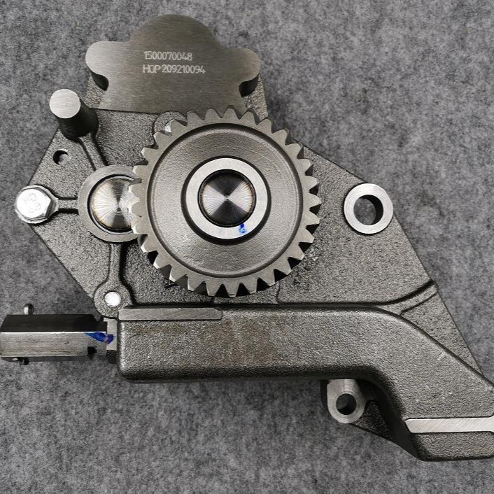 Standard Size AZ1500070021A OEM Original Aftermarket SINOTRUK Howo WD615 WP10 Engine Oil Pump