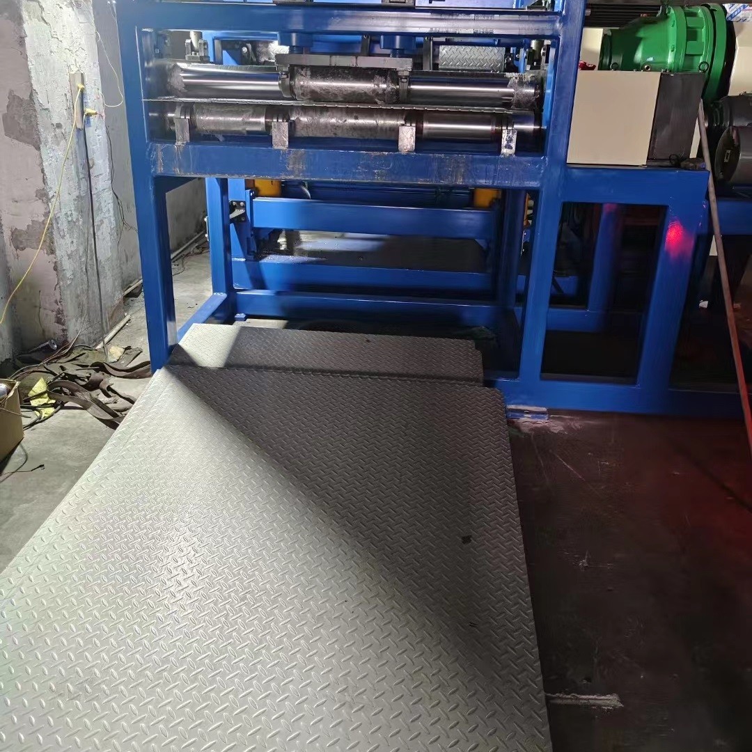 ASTM A240 Stainless Steel Checkered Plate Anti Slip Sheet AISI316L 8.0mm
