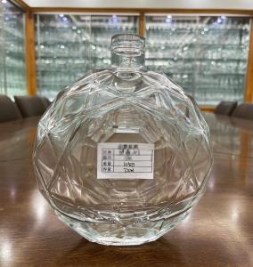 Wholesale 700ml Round Shape Glass Bottle for Spirit Liquor Tequila Whiskey Brandy Vodka RUM JIN from china suppliers