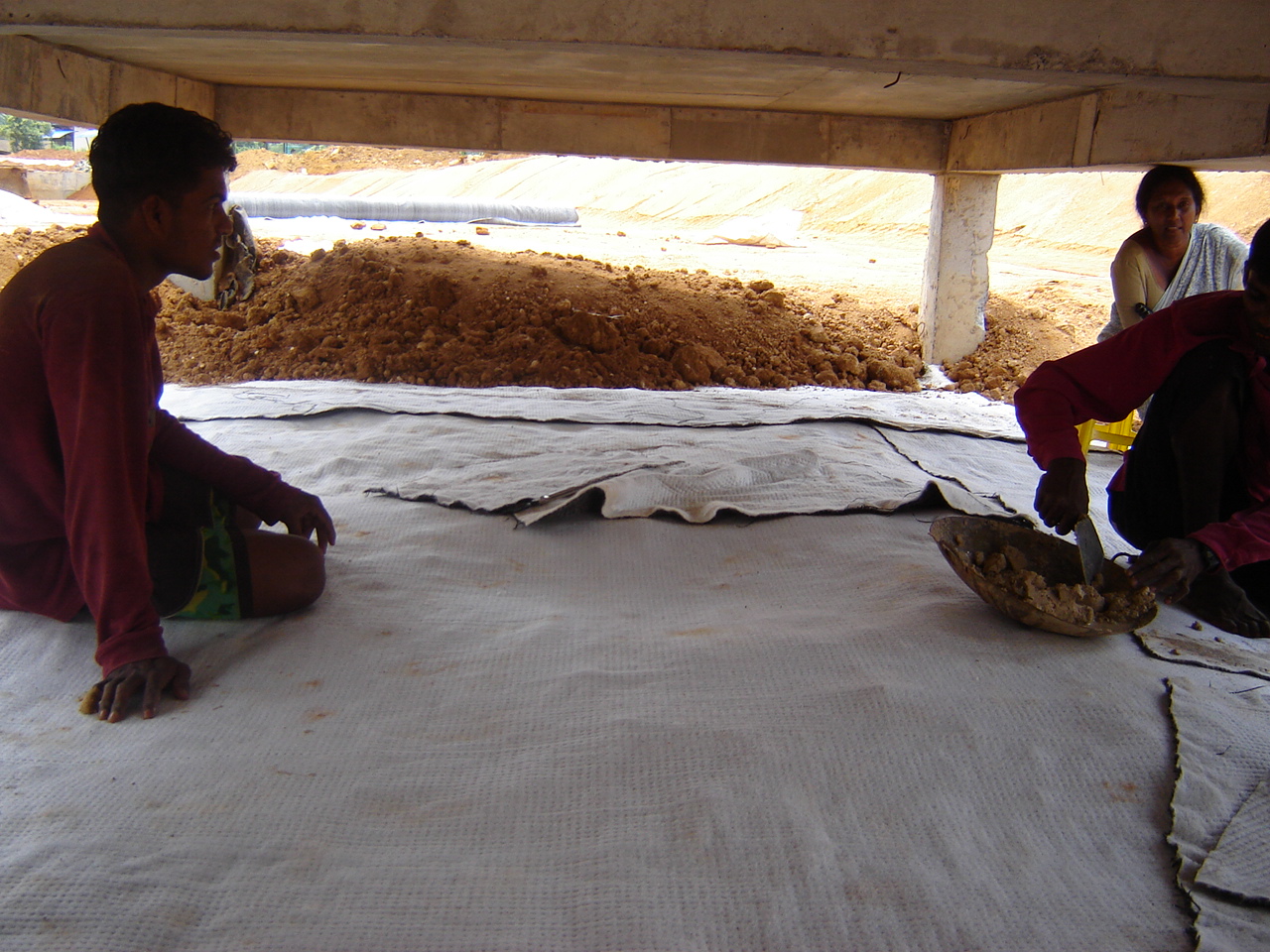 Onsite Installation Service for TAIAN HONGYUAN Bentonite Geosynthetic Clay Liner