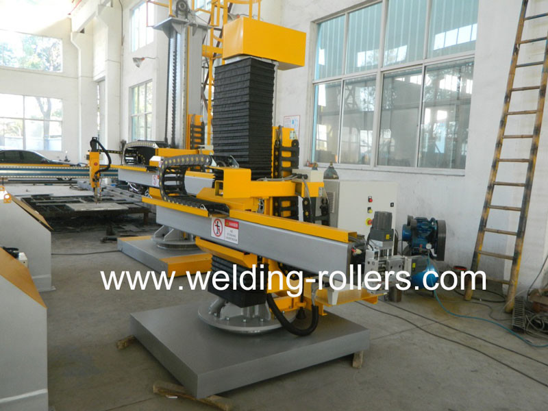 1515 Column And Boom Welding Manipulators For 1500 Mm Diameter