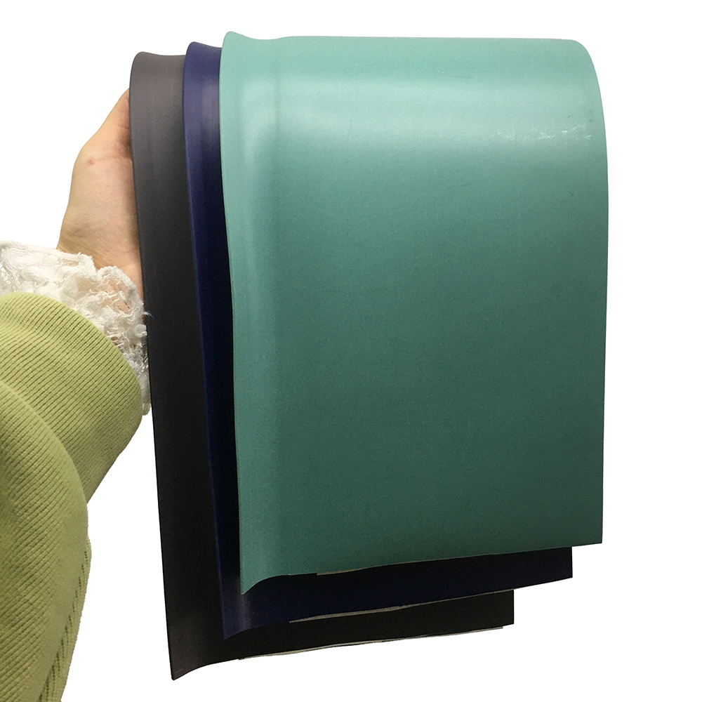 Peel-Stick Baseboard Molding Flexible Vinyl for Hassle-Free Wall Base Installation