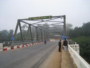 Wholesale Galvanized Prefabricated Steel Truss Pedestrian Bridge from china suppliers