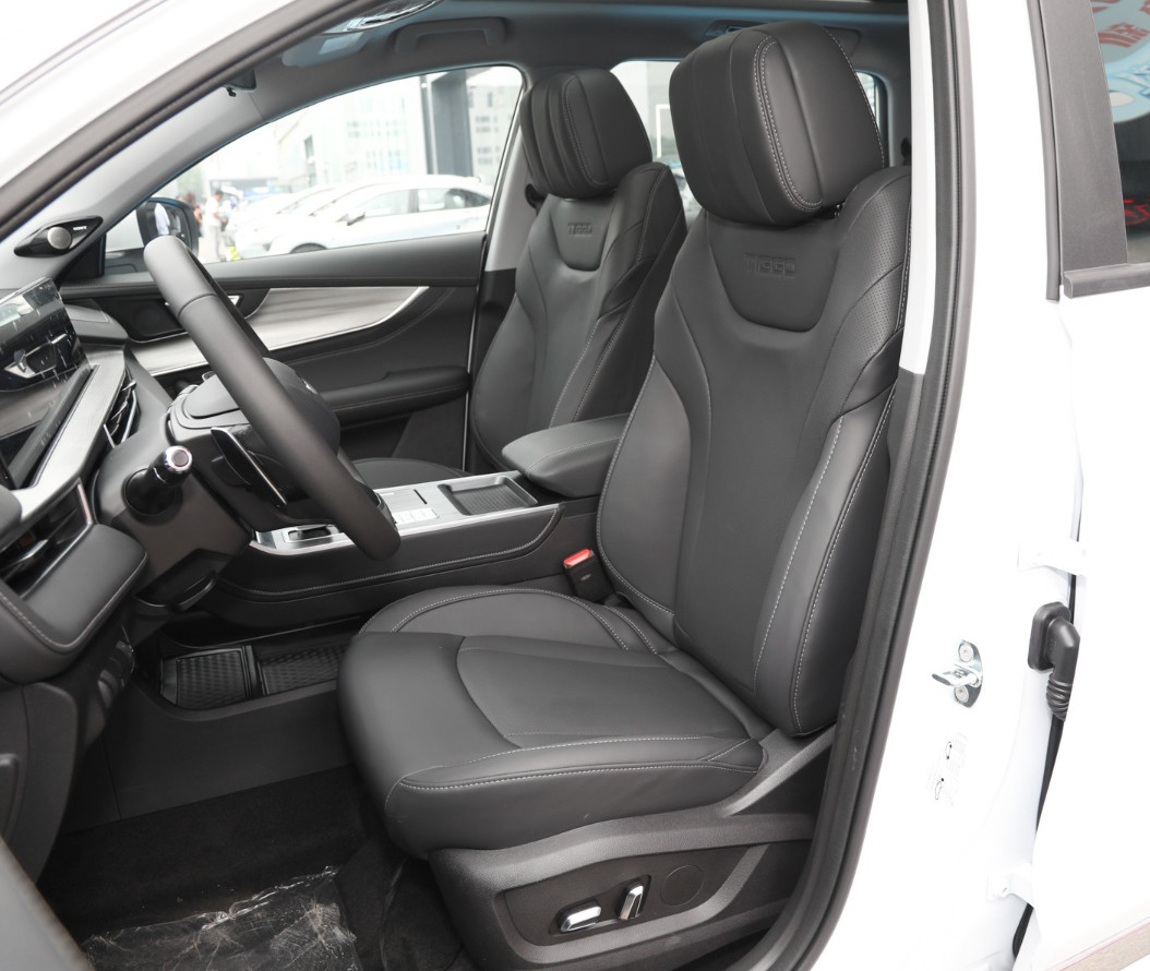 Chery Tiggo 8 2023 Roc 290 TGDI Automatic Advanced Version Left Hand SUV