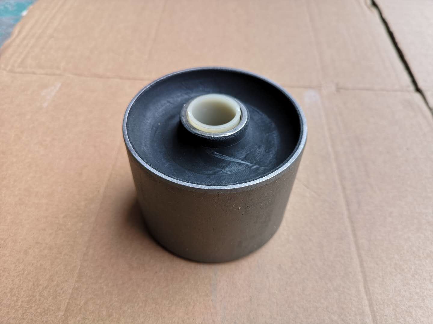 FTR / FVR Cab Mount Bushings 1534598363 ISUZU Medium-Duty Forward Control Trucks