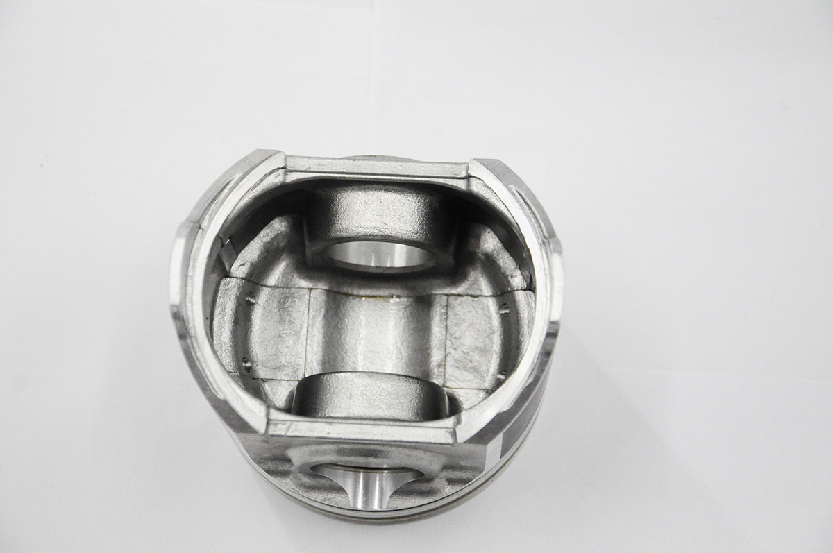 Wear Resistance Diesel Fuel Pump Kubota V3300 Piston Engine Kubota Spare Parts