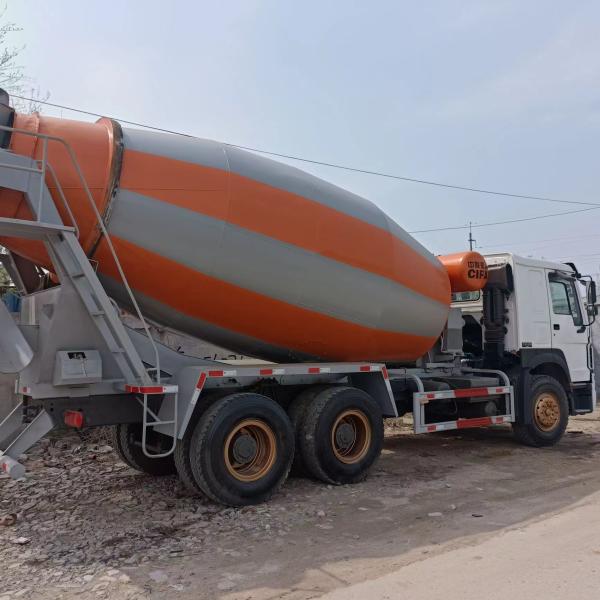 Used cement mixer truck 12 square 14 square concrete mixing tank truck