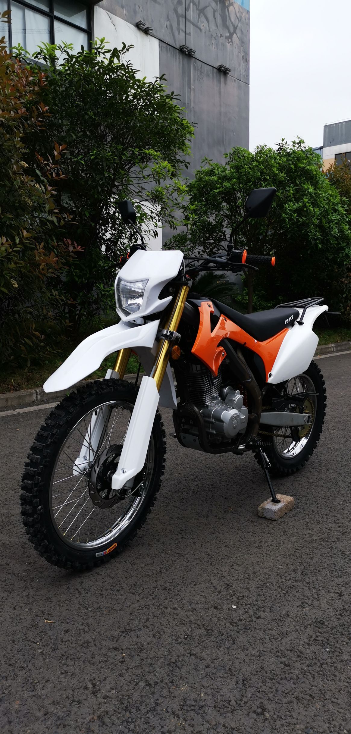 ZS Engine 250cc 300cc 450cc Dirt Bike Motorcycle 200W - 350W Power