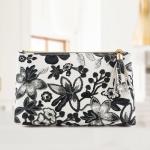 Wholesale Vivid Embroidery Flower Pattern Fabric Beauty Bag Traveling