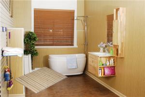 Wholesale 200*6mm recyclable Laminated WPC wall panels for interior decoration from china suppliers