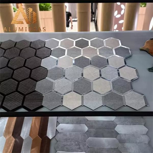 Peel and Stick Tile Backsplash Self-adhesive Wall Sticker